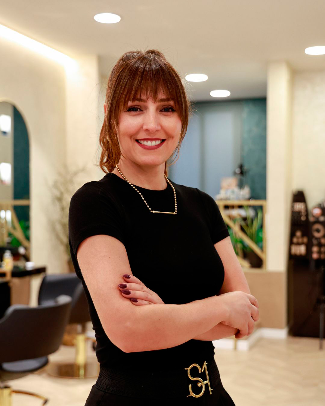 Anzhela - Propietaria y Estilista Principal